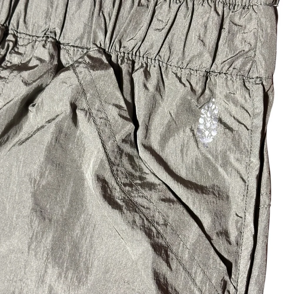 Free People Movement The Way Home Joggers in Green Herbalicious Womens MED NWOT